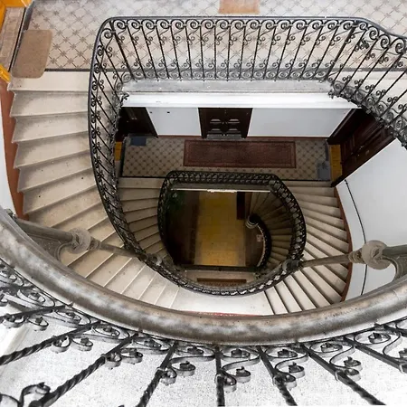 A5 Apáczai Apartman