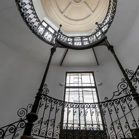 A5 Apaczai * Budapeszt